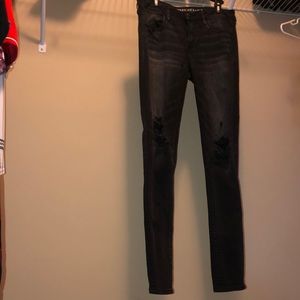 AEO super stretch black mid rise